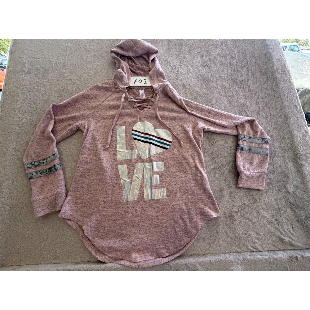 No Boundaries Hoodie Juniors XL Pink Lace Up Love Graphic High Low Z702